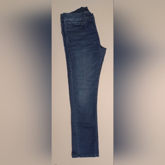 A Joseph Abboud Extreme Slim Fit Denim Jeans - Picture 12 of 13